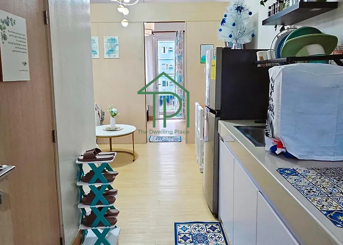 1br Pool Front View Balcony Near Sm Fairview By Tdp Staycation 3* Manila
